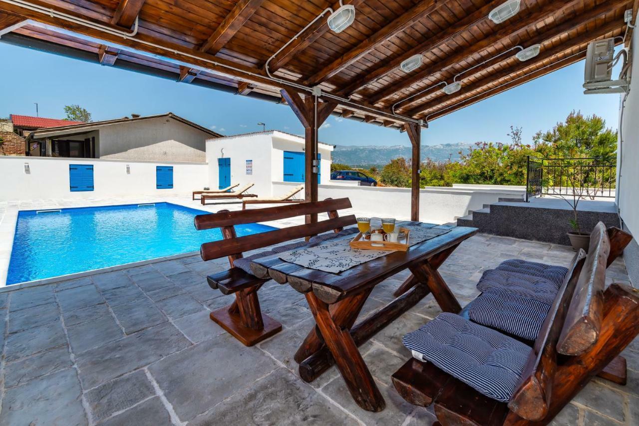 Apartamento Vitez'S House Novigrad/Knight'S House Novigrad Novigrad  Exterior foto